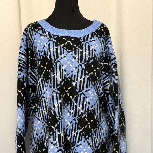 Lane Bryant Sweaters - ⏰Lane Bryant Plaid Jacquard Sweater